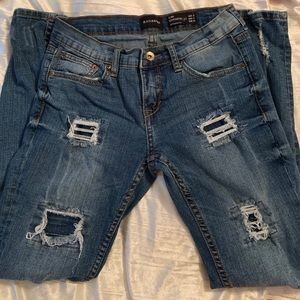 Ranbeeri Slim Boyfriend Skinny Jeans